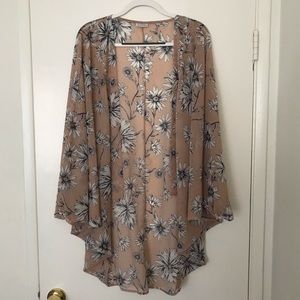 Floral Vici Kimono